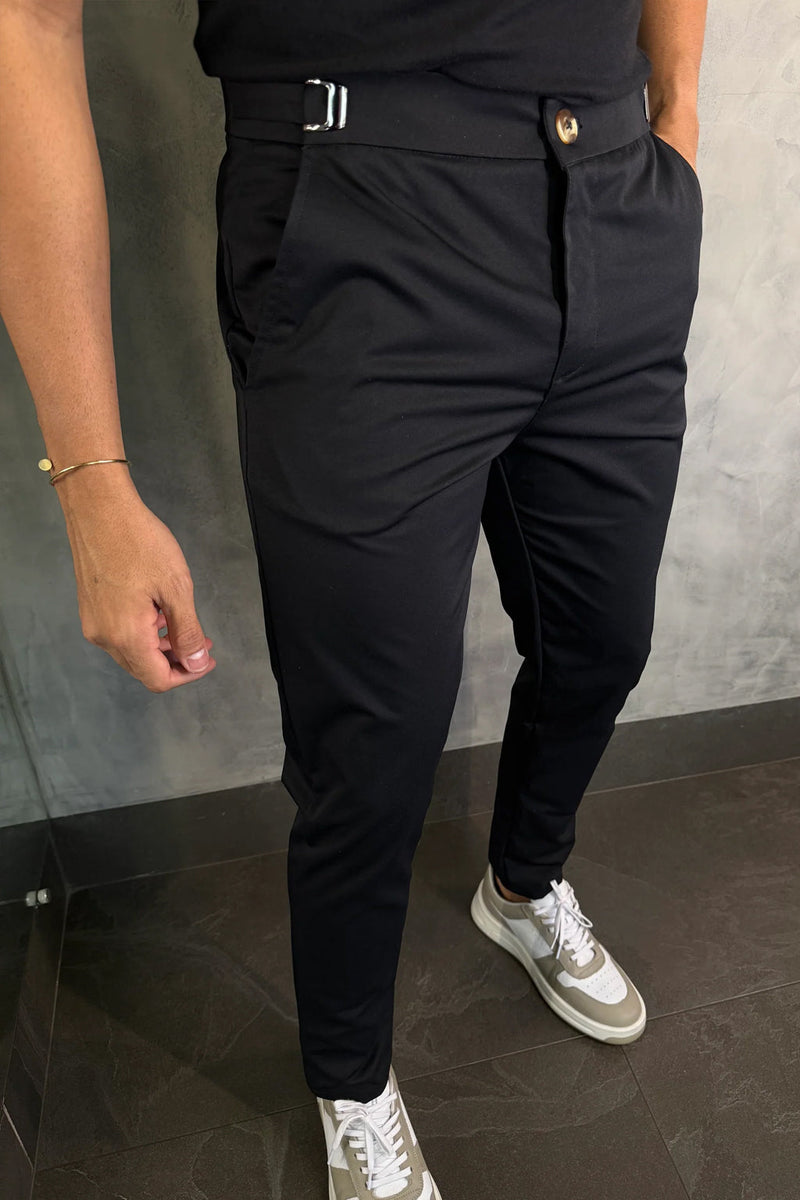 COMPRE 1 LEVE 3 - Calça Alfaiataria Mônaco com Ajuste!